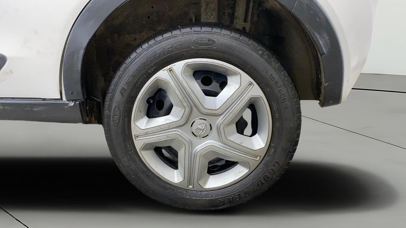 2019 Tata NEXON XM PETROL, Petrol, Manual, 42,042 km, Left Rear Wheel