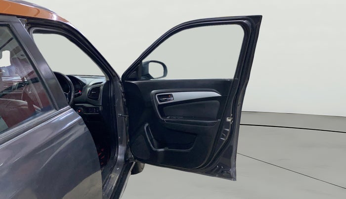 2021 Maruti Vitara Brezza ZXI PLUS DUAL TONE, Petrol, Manual, 33,548 km, RHS Front Door