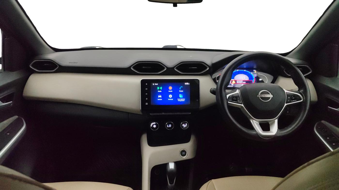 2023 Nissan MAGNITE XV TURBO CVT, Petrol, Automatic, 25,094 km, Dashboard