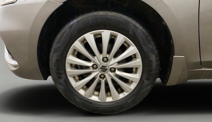 2018 Maruti Ciaz DELTA 1.5 SHVS MT PETROL, Petrol, Manual, 60,271 km, Left Front Wheel