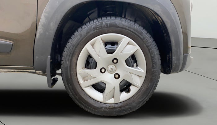 2019 Renault Kwid RXT 1.0 AMT, Petrol, Automatic, 28,718 km, Right Front Wheel