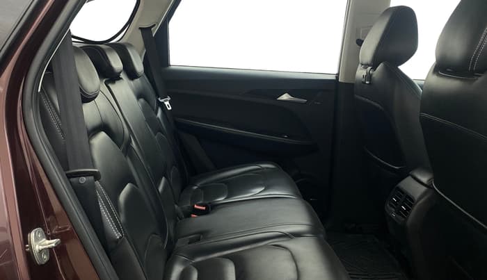 2021 MG HECTOR SHARP 1.5 DCT PETROL, Petrol, Automatic, 67,237 km, Right Side Rear Door Cabin
