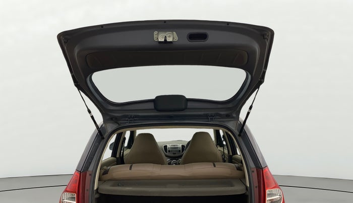 2015 Hyundai i10 SPORTZ 1.1, Petrol, Manual, 43,020 km, Boot Door Open