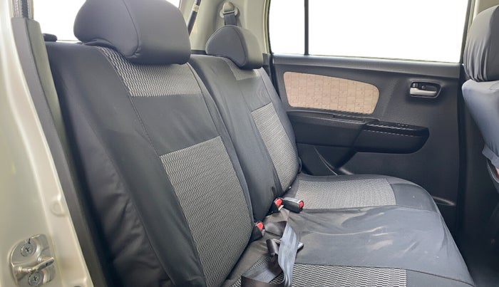 2017 Maruti Wagon R 1.0 VXI, Petrol, Manual, 36,178 km, Right Side Rear Door Cabin