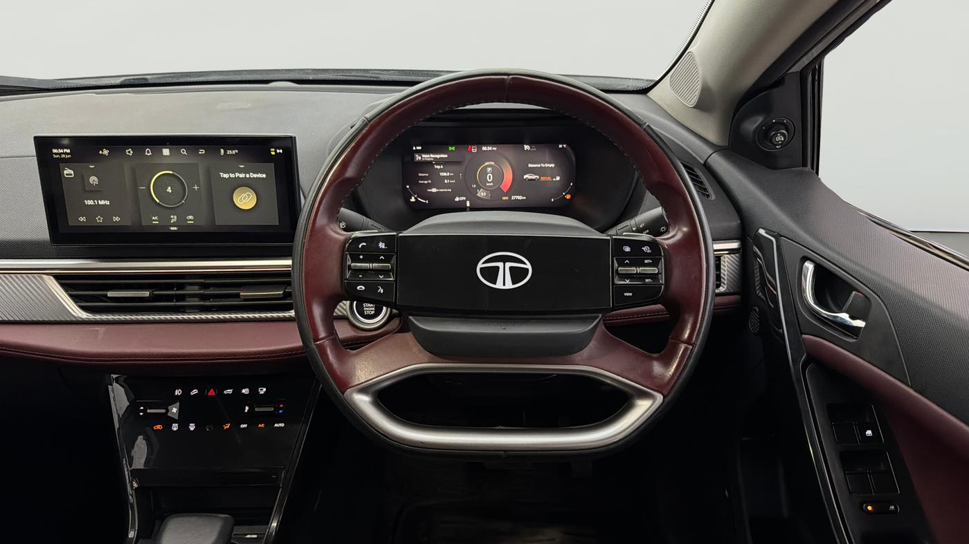 2025 Tata Curvv Accomplished S 1.2 Petrol 7DCA, Petrol, Automatic, 27,791 km, Steering Wheel Close Up