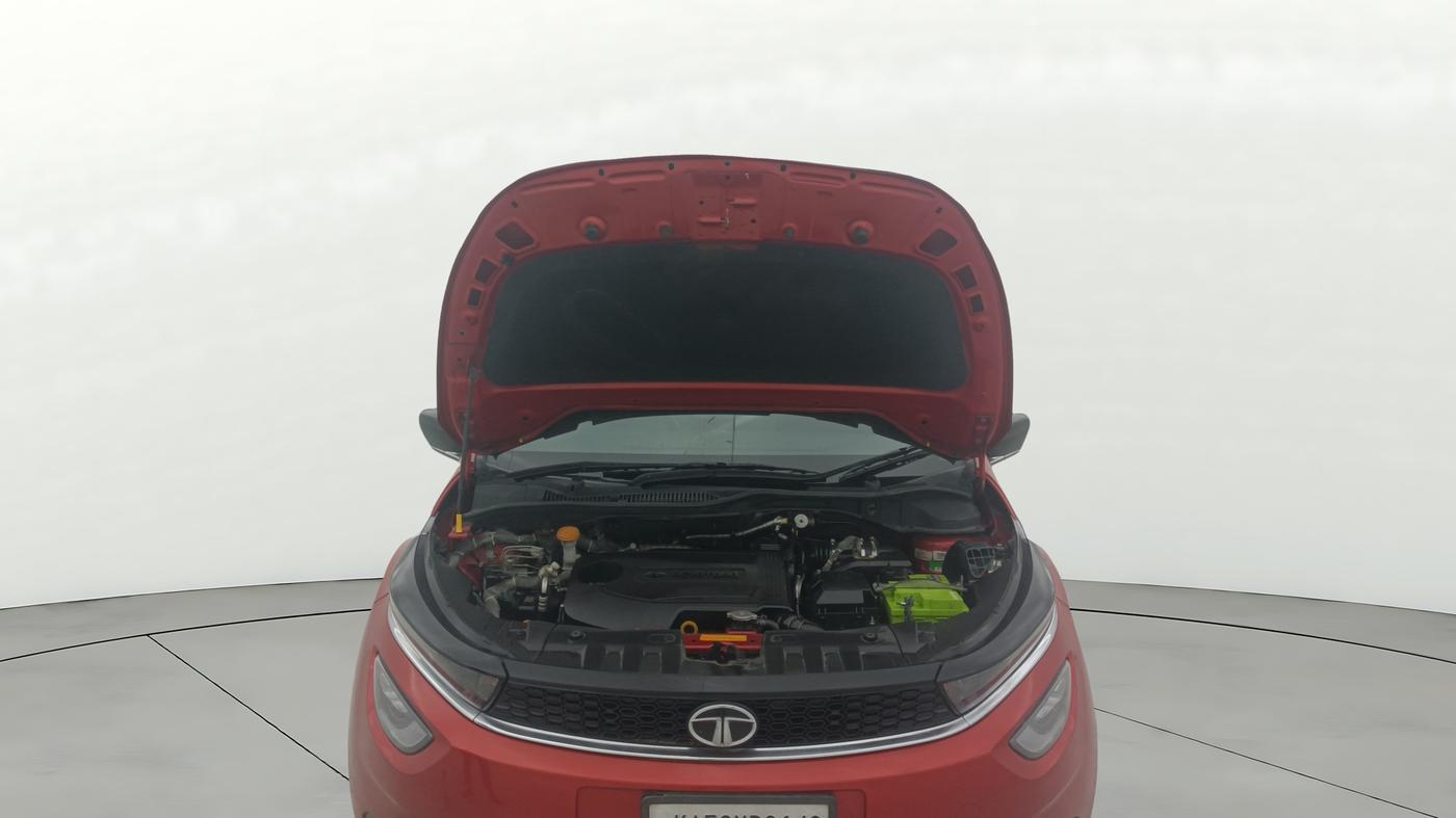 2022 Tata ALTROZ XZ PLUS DIESEL, Diesel, Manual, 45,909 km, Open Bonet