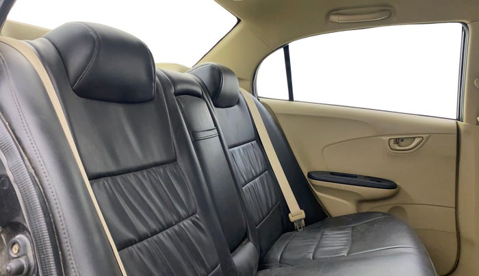 2015 Honda Amaze 1.2L I-VTEC S, CNG, Manual, 30,174 km, Right Side Rear Door Cabin