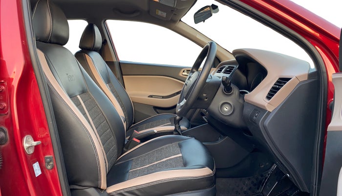 2019 Hyundai Elite i20 MAGNA PLUS 1.2, Petrol, Manual, 18,514 km, Right Side Front Door Cabin