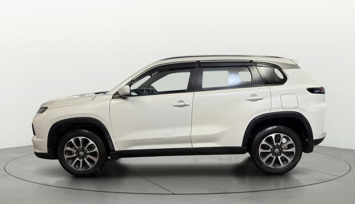 2024 Maruti Grand Vitara SIGMA SMART HYBRID, Petrol, Manual, 1,00,927 km, Left Side