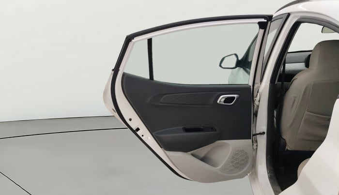 2024 Hyundai GRAND I10 NIOS SPORTZ AMT 1.2 KAPPA VTVT, Petrol, Automatic, 23,996 km, LHS Rear Door