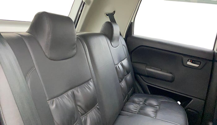 2021 Maruti New Wagon-R VXI (O) 1.0 AMT , Petrol, Automatic, 31,711 km, Right Side Rear Door Cabin