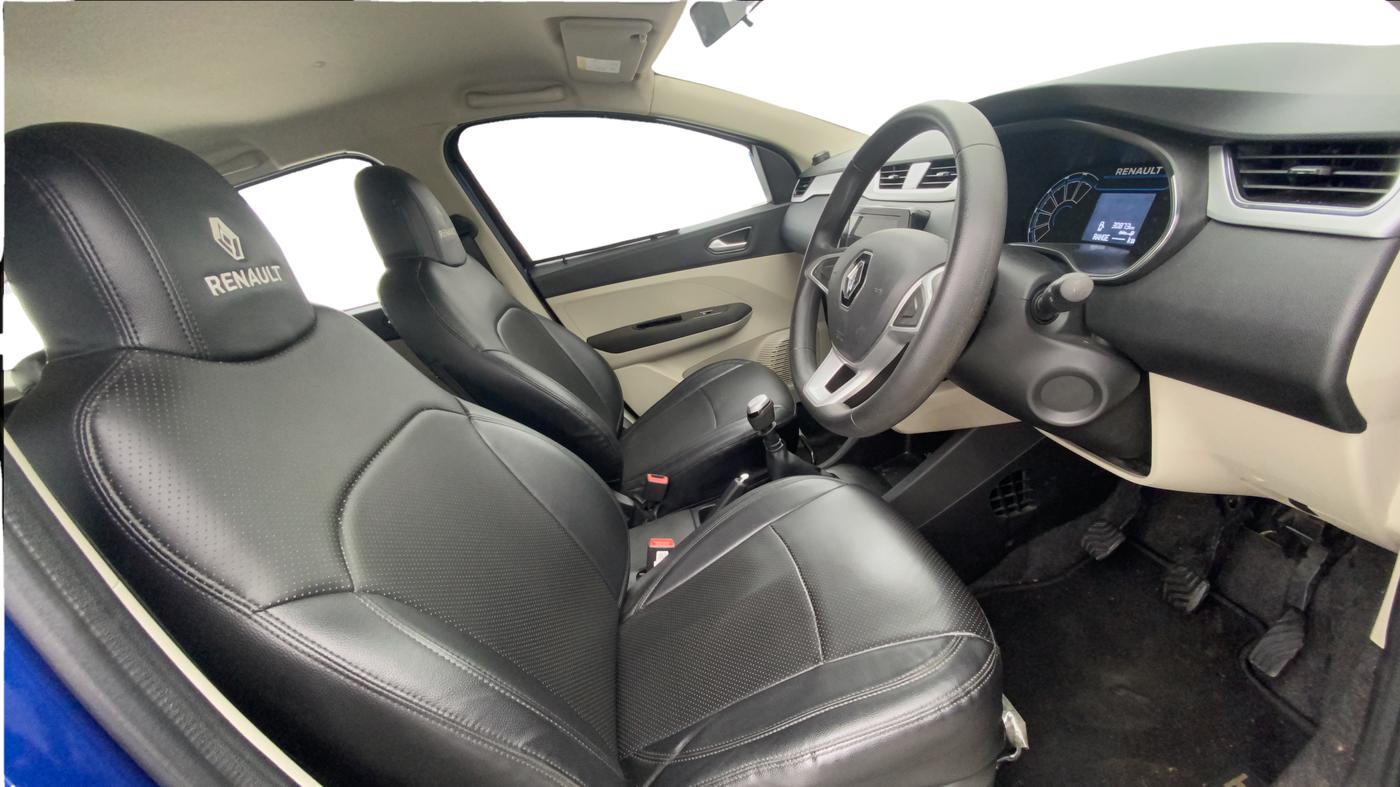 2019 Renault TRIBER RXZ, Petrol, Manual, 30,870 km, Right Side Front Door Cabin