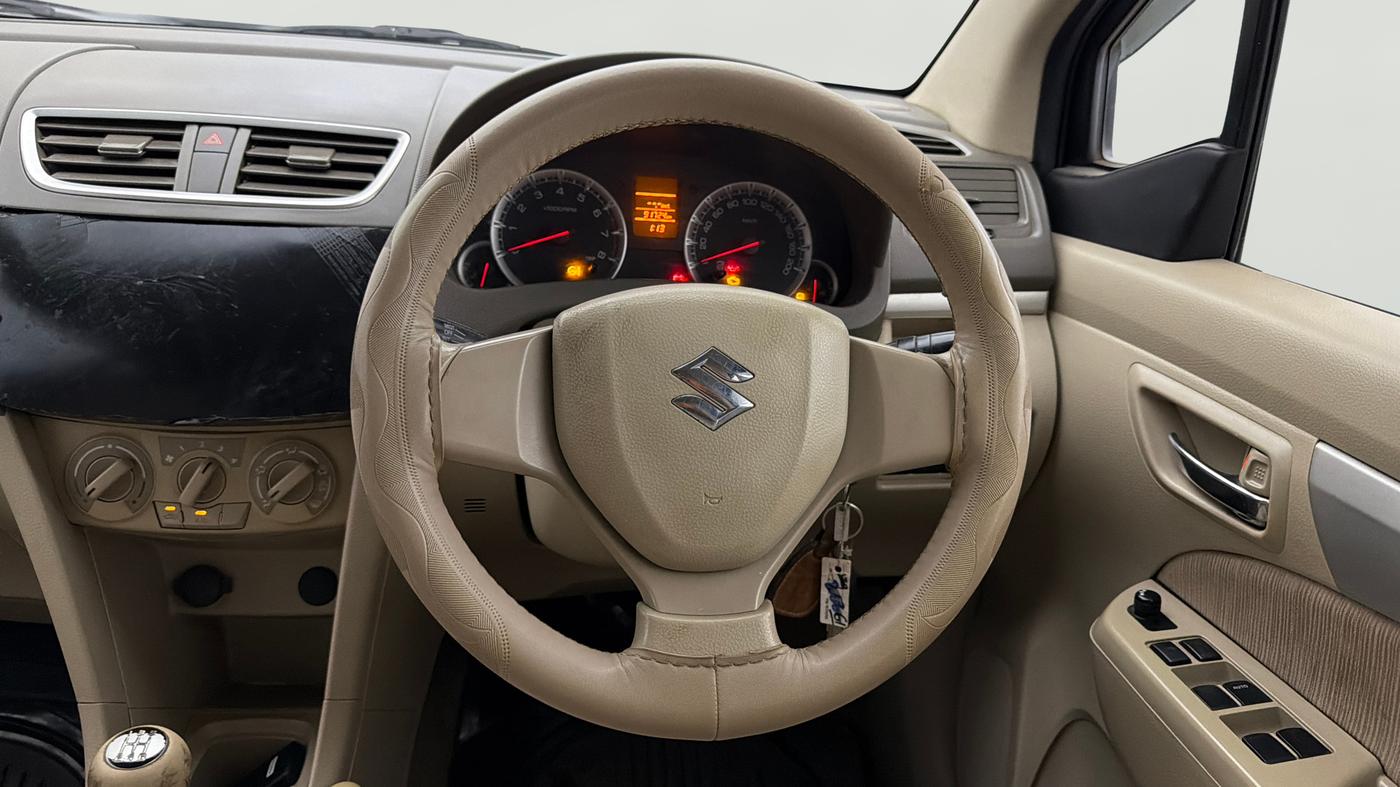 2015 Maruti Ertiga VXI, Petrol, Manual, 91,724 km, Steering Wheel Close Up