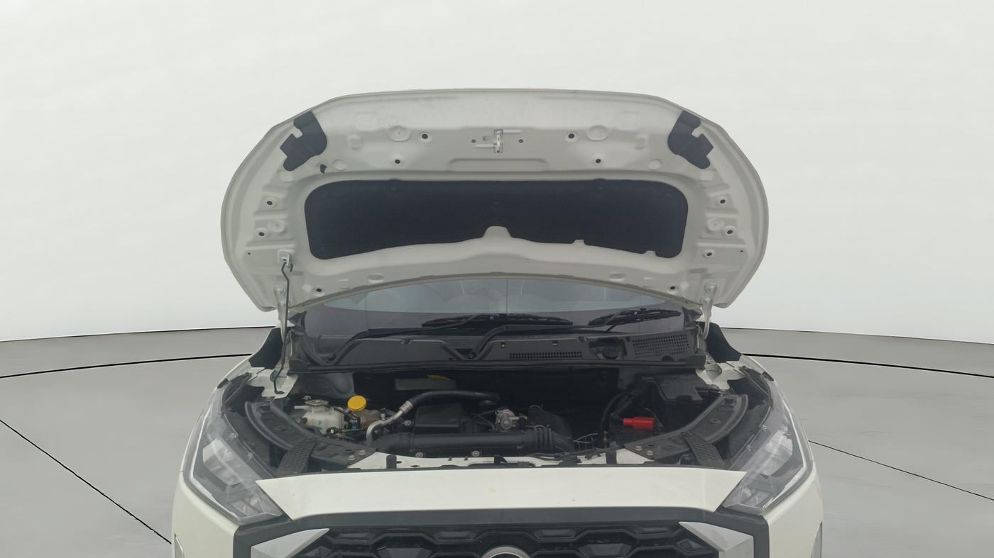 2025 Nissan MAGNITE Acenta B4D 1.0 Petrol AMT, Petrol, Automatic, 2,497 km, Open Bonet