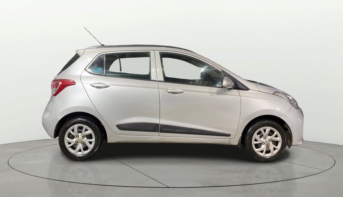 2017 Hyundai Grand i10 SPORTZ (O) 1.2 KAPPA VTVT, Petrol, Manual, 41,925 km, Right Side View