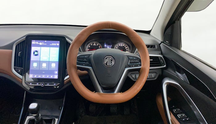 2021 MG HECTOR PLUS SELECT 2.0 DIESEL TURBO MT 7-STR, Diesel, Manual, 72,419 km, Steering Wheel Close Up