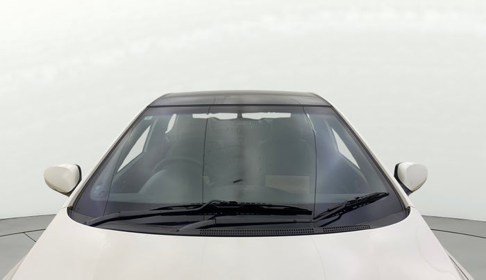 2016 Hyundai Verna 1.6 VTVT SX, Petrol, Manual, 1,13,295 km, Front Windshield