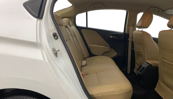 2016 Honda City 1.5L I-VTEC V MT, Petrol, Manual, 96,434 km, Right Side Rear Door Cabin