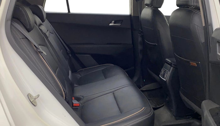 2018 Hyundai Creta SX AT 1.6 PETROL, Petrol, Automatic, 29,933 km, Right Side Rear Door Cabin