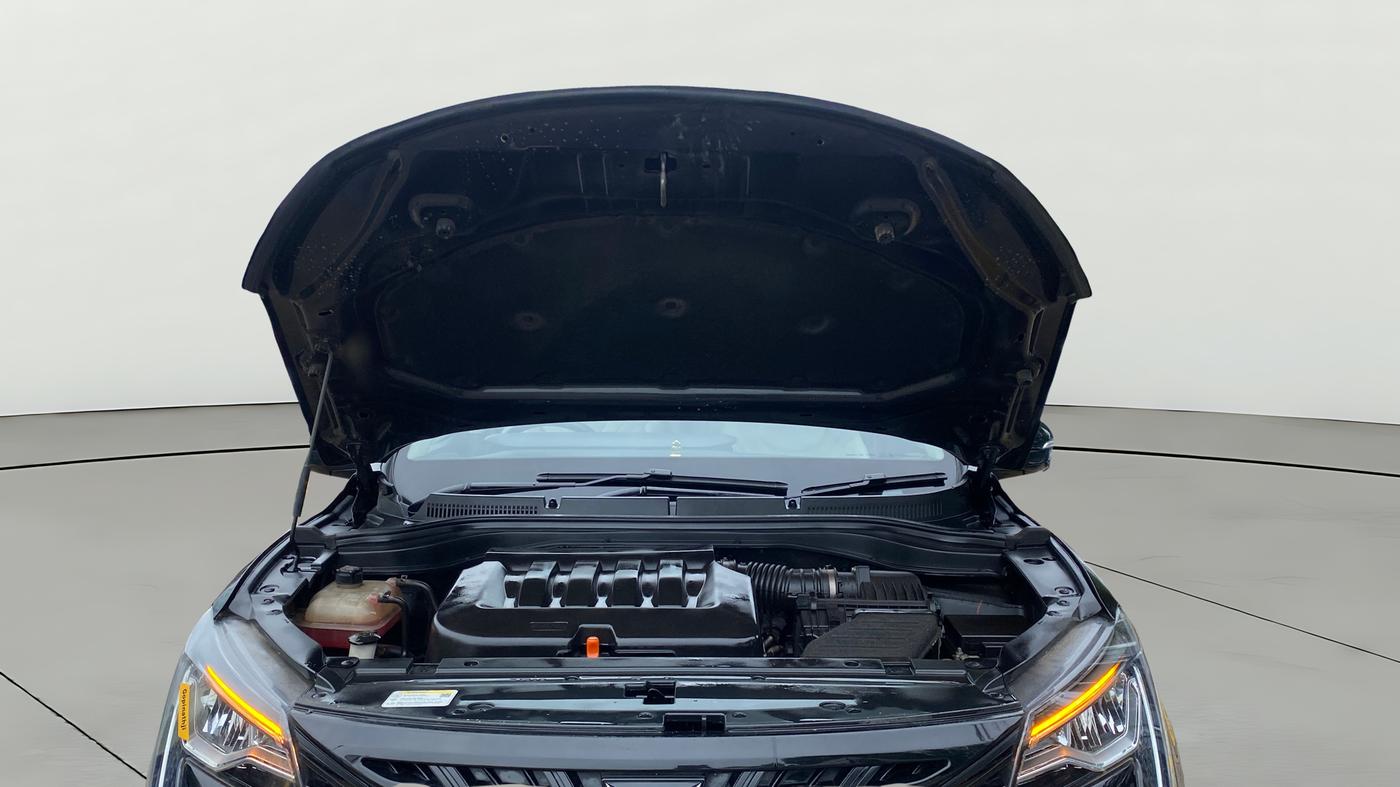 2024 Mahindra XUV700 AX 7 Luxury Pack Petrol AT 6 STR, Petrol, Automatic, 27,909 km, Open Bonet
