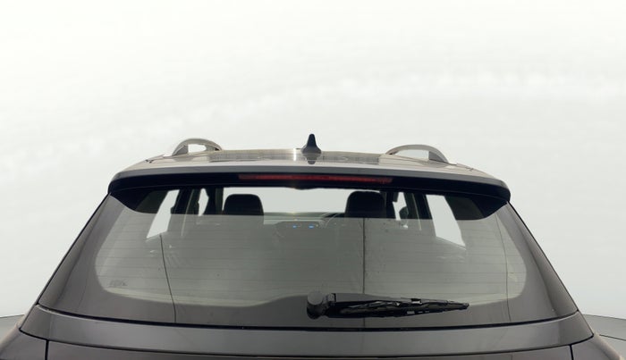 2022 Volkswagen TAIGUN TOPLINE 1.0 TSI MT, Petrol, Manual, 43,385 km, Rear Windshield