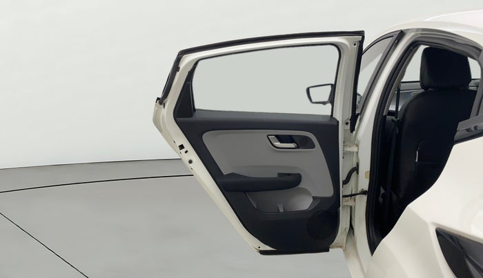 2021 Tata ALTROZ XZ PETROL, Petrol, Manual, 12,115 km, LHS Rear Door