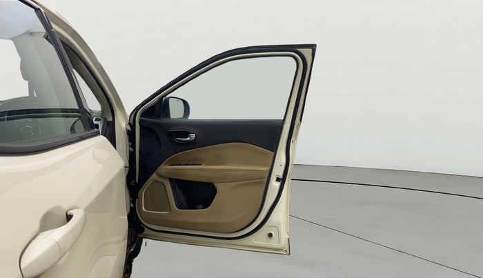 2018 Jeep Compass LIMITED 2.0 DIESEL, Diesel, Manual, 82,062 km, RHS Front Door