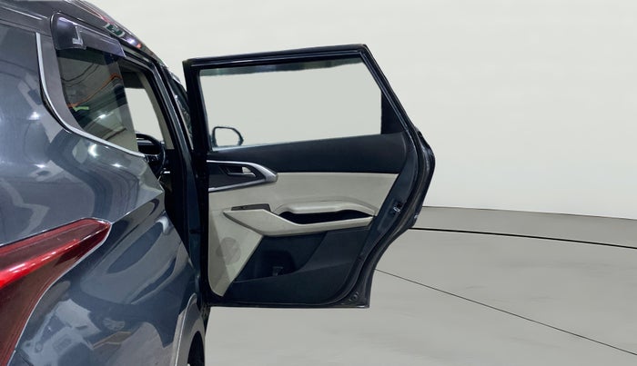 2023 KIA CARENS PRESTIGE 1.5 DIESEL 7 STR, Diesel, Manual, 77,338 km, RHS Rear Door