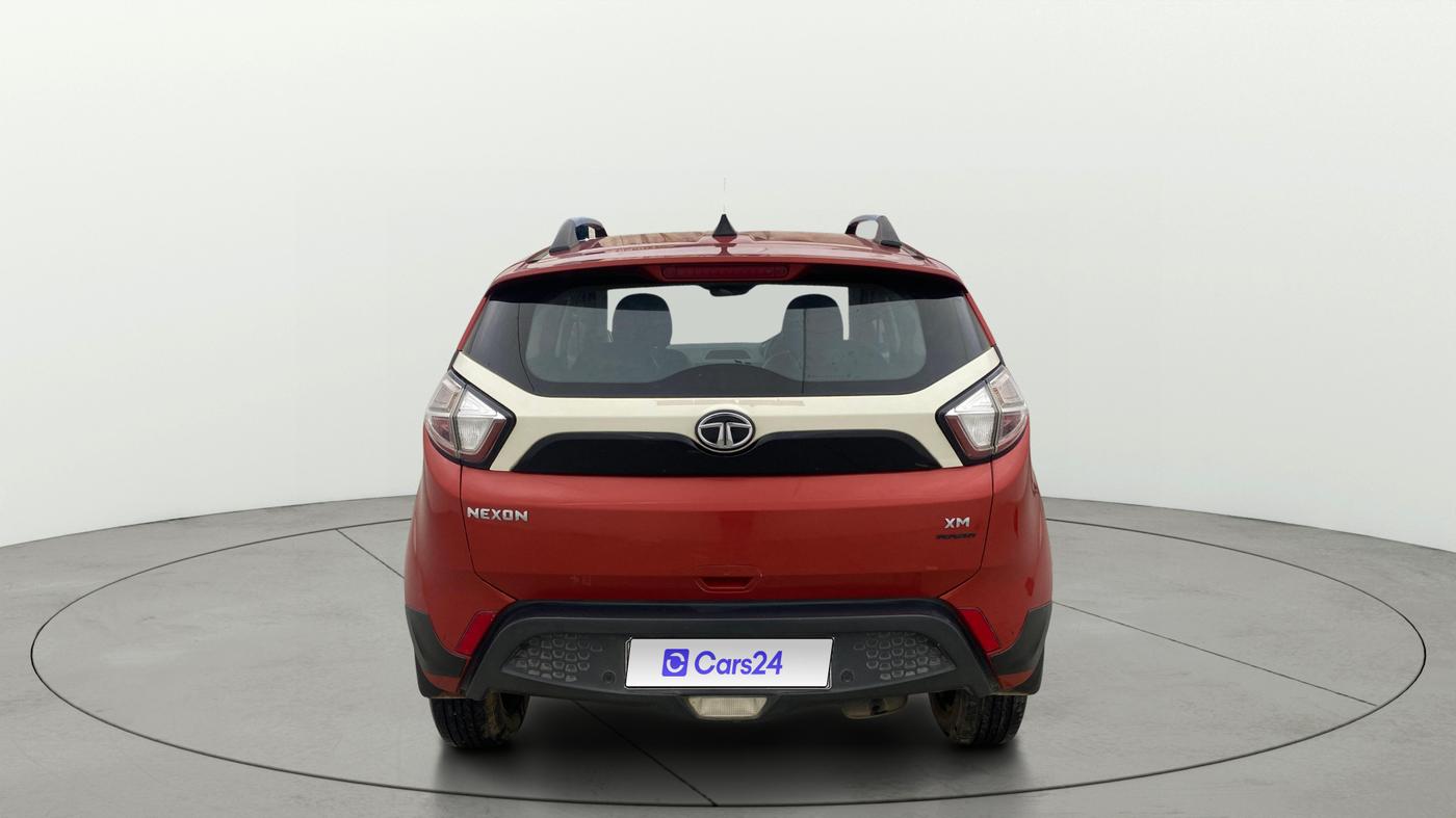 2018 Tata NEXON XM PETROL, Petrol, Manual, 71,164 km, Back/Rear