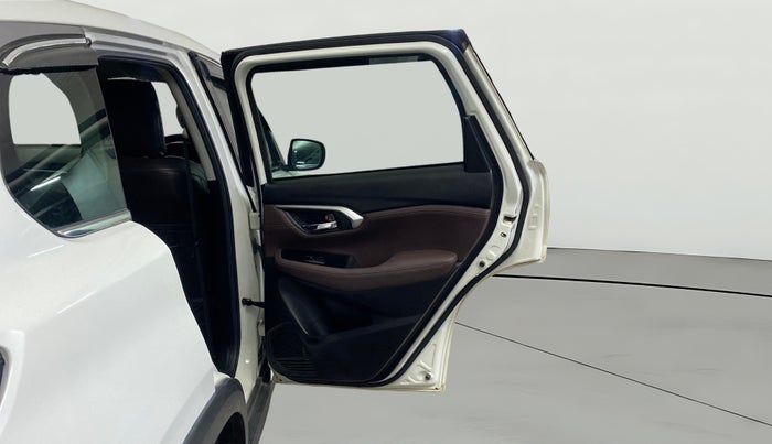 2023 Maruti Grand Vitara ZETA SMART HYBRID AT, Petrol, Automatic, 60,305 km, RHS Rear Door