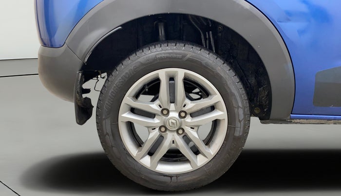 2020 Renault TRIBER RXZ AMT, Petrol, Automatic, 76,340 km, Right Rear Wheel