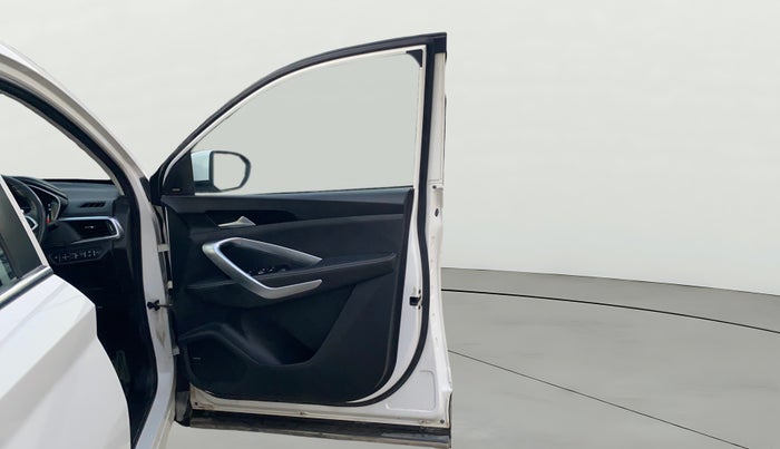 2019 MG HECTOR SHARP 2.0 DIESEL, Diesel, Manual, 97,988 km, RHS Front Door