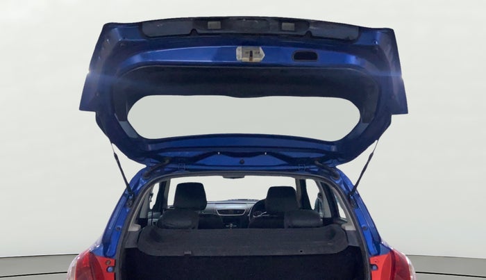 2013 Maruti Swift VDI, Diesel, Manual, 1,20,370 km, Boot Door Open
