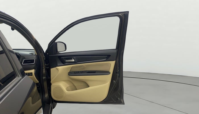 2018 Honda Amaze 1.2L I-VTEC S, Petrol, Manual, 1,02,018 km, RHS Front Door