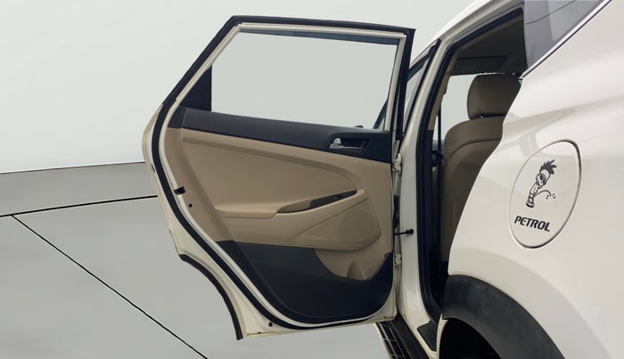 2017 Hyundai Tucson GLS 2WD AT PETROL, Petrol, Automatic, 48,293 km, LHS Rear Door