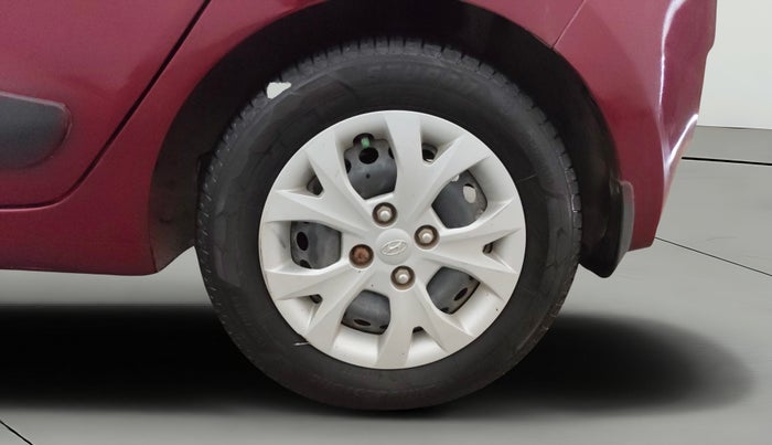 2015 Hyundai Grand i10 MAGNA 1.2 KAPPA VTVT, CNG, Manual, 62,838 km, Left Rear Wheel