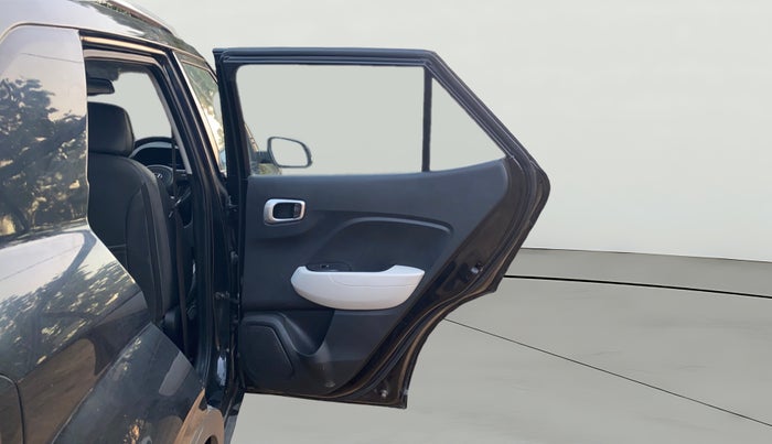 2024 Hyundai VENUE SX 1.2 PETROL, CNG, Manual, 31,232 km, RHS Rear Door