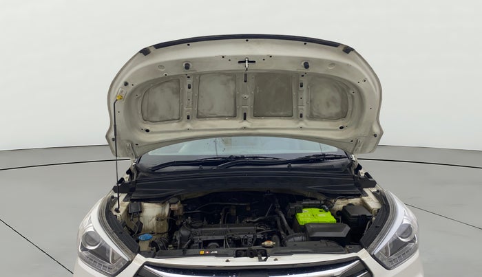 2017 Hyundai Creta SX PLUS 1.6 PETROL, Petrol, Manual, 28,318 km, Open Bonet