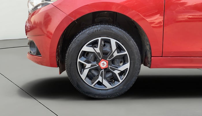 2016 Tata Tiago XT PETROL, Petrol, Manual, 82,724 km, Left Front Wheel
