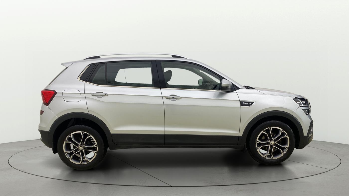 2022 Skoda KUSHAQ STYLE 1.0L TSI AT (6 AIRBAGS), Petrol, Automatic, 21,114 km, Right Side View