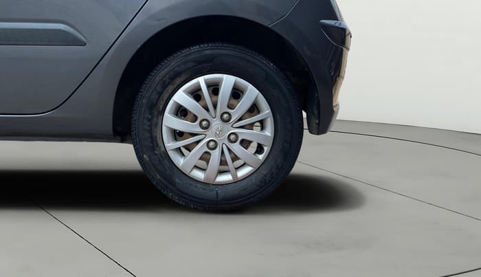 2013 Hyundai i10 MAGNA 1.2, Petrol, Manual, 41,167 km, Left Rear Wheel