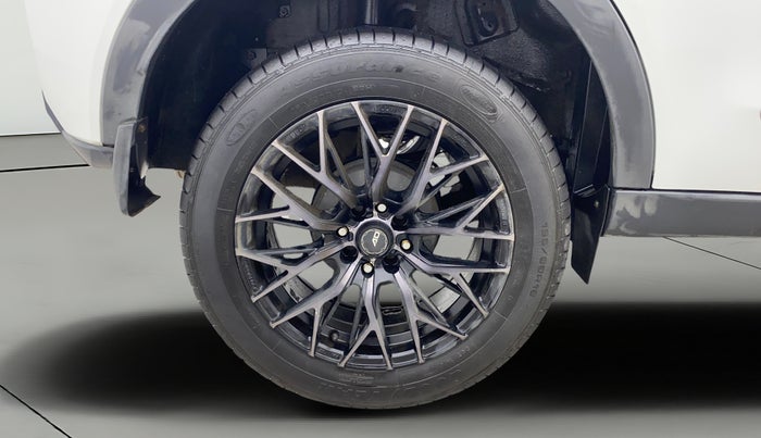 2023 Tata NEXON XMA PLUS SUNROOF PETROL, Petrol, Automatic, 13,296 km, Right Rear Wheel