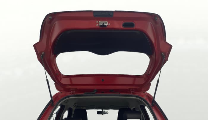 2025 Maruti Swift ZXi AMT, Petrol, Automatic, 62,398 km, Boot Door Open