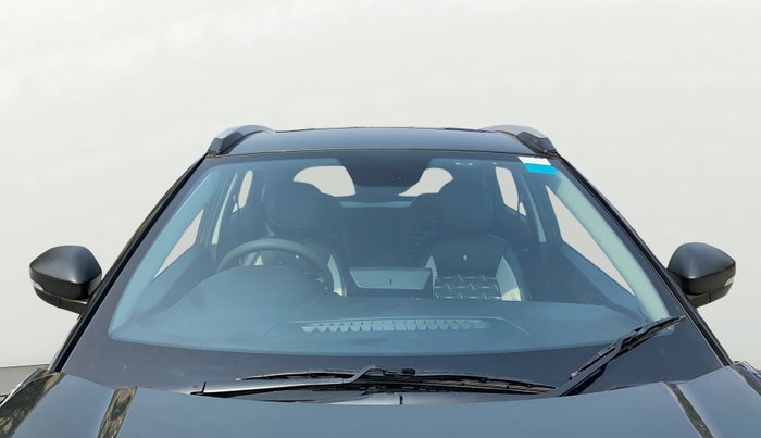 2022 Tata NEXON XMA SUNROOF PETROL, Petrol, Automatic, 14,217 km, Front Windshield