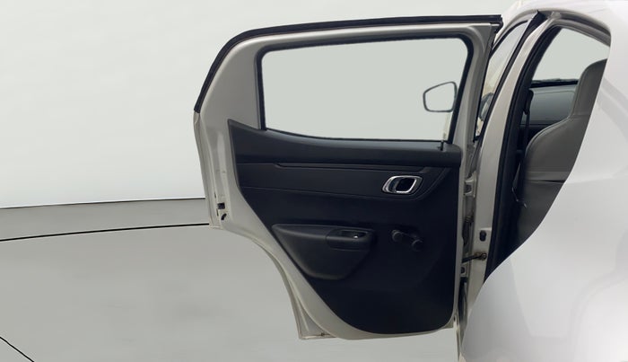 2019 Renault Kwid RXT 1.0 AMT (O), Petrol, Automatic, 80,598 km, LHS Rear Door