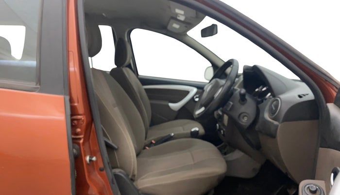 2017 Renault Duster 110 PS RXZ 4X2 AMT DIESEL, Diesel, Automatic, 1,41,803 km, Right Side Front Door Cabin