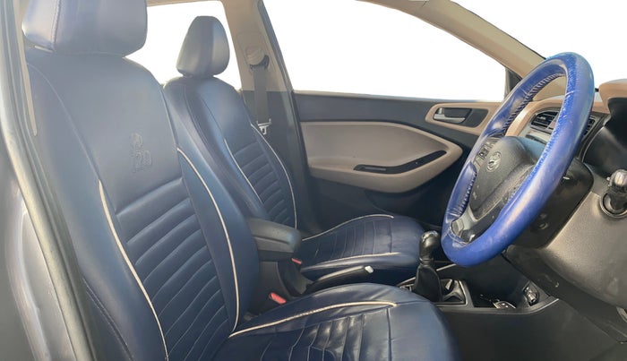 2017 Hyundai Elite i20 ASTA 1.2 (O), Petrol, Manual, 93,604 km, Right Side Front Door Cabin