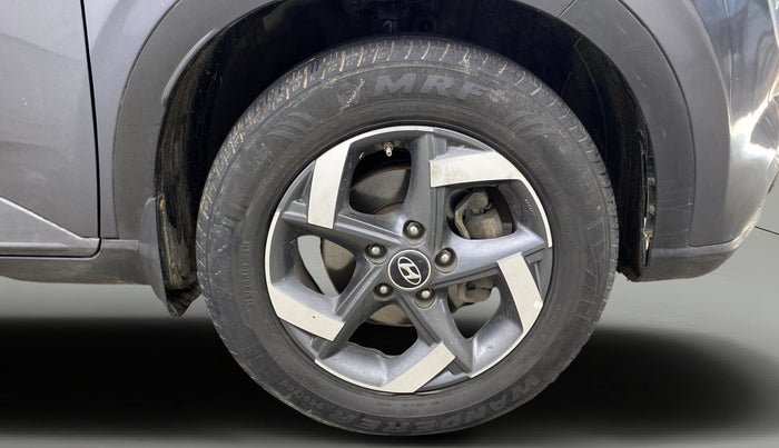 2021 Hyundai VENUE SX PLUS 1.0 TURBO DCT, Petrol, Automatic, 1,03,126 km, Right Front Wheel