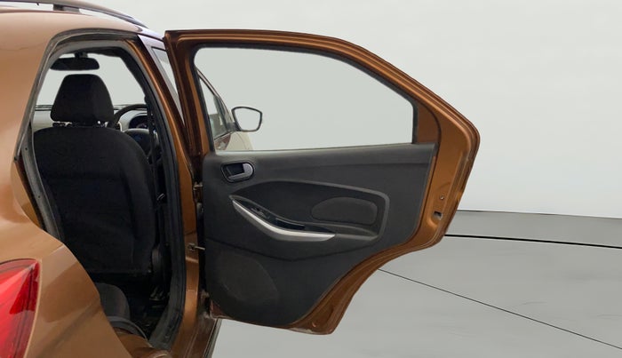 2018 Ford FREESTYLE TREND PLUS 1.2 PETROL, Petrol, Manual, 69,727 km, RHS Rear Door