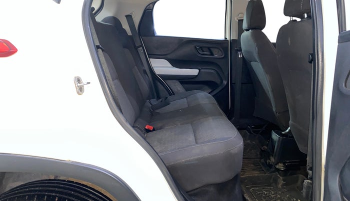 2023 Tata PUNCH ACCOMPLISHED MT, Petrol, Manual, 44,208 km, Right Side Rear Door Cabin